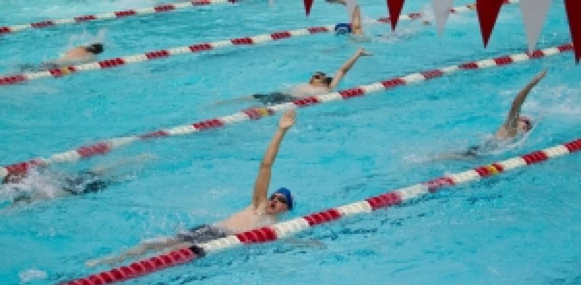 Учимся плавать самостоятельно: практические советы для взрослых План тренировок на бассейне тренировочная группа